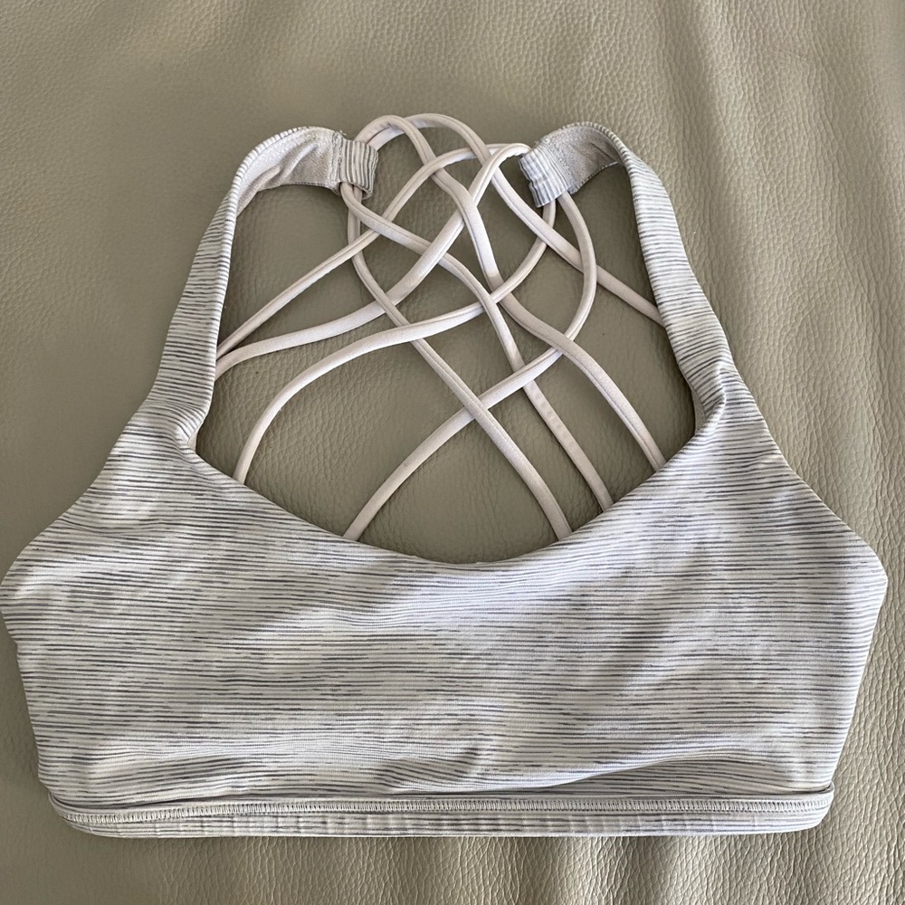 Free to be Lululemon sports bra